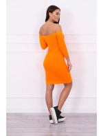 Priliehavé šaty - rebrovaná oranžová neónová