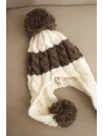 Dámska zimná vlnená čiapka s bambuľkami a ušnými klapkami K447 ecru + mocca