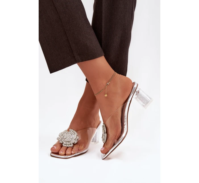 Žabky na podpätku model 225136 Krok vo veľkom štýle