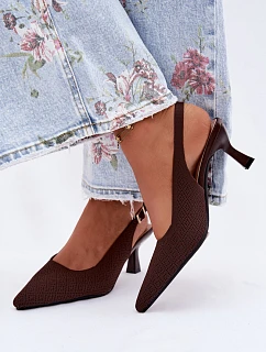 Materiálové sandály na podpatku čokoládové model 22122565 - Boto