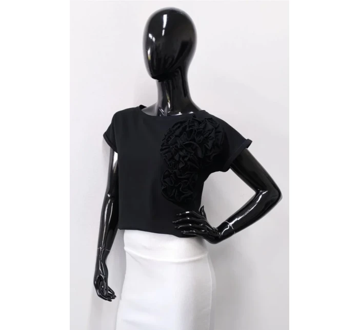 model 21048247 BLOUSE - OFF PINK model 21048247 BLOUSE - OFF PINK