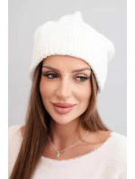 Dámska zimná čiapka s ušami a rebrovaným vzorom K440 biela Dámska zimná čiapka s ušami a rebrovaným vzorom K440 biela