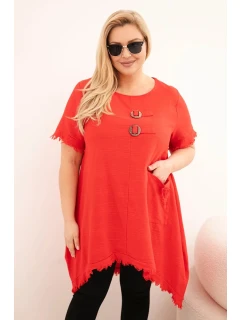 Dámske bavlnené šaty nadmernej veľkosti s dlhším chrbtom a vreckom červené