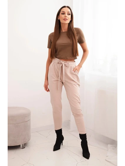 Dámské kalhoty z bavlny s vázáním v pase a model 21768706 nohavicemi béžové - K-Fashion