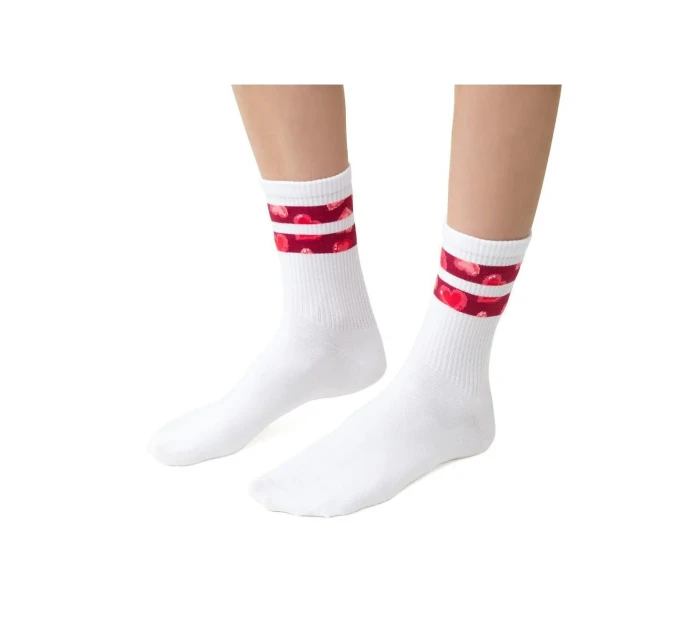 Dámské ponožky model 14559108 Srdce - Steven Dámské ponožky model 14559108 Srdce - Steven