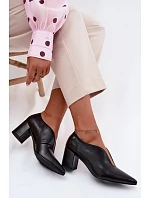 Kožené dámské polobotky na podpatku Maciejka K7469-01 Černé