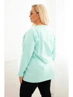 Dámska blúzka v nadmernej veľkosti s výstrihom do V a dlhými rukávmi mätová Dámska blúzka v nadmernej veľkosti s výstrihom do V a dlhými rukávmi mätová