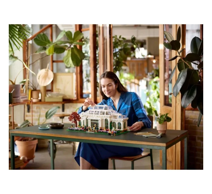 LEGO nápady 21353 - Botanická záhrada LEGO nápady 21353 - Botanická záhrada