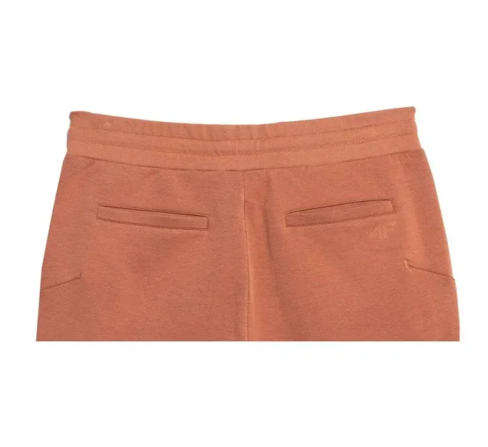 Kalhoty M model 18780635 hnědé - 4F Kalhoty M model 18780635 hnědé - 4F