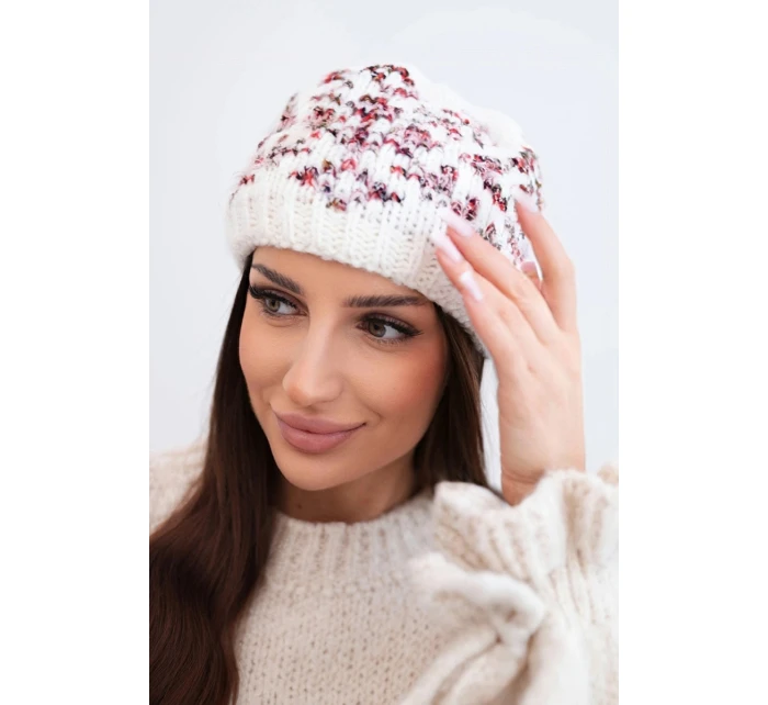 Dámska zimná čiapka s farebnými vzormi a hrubým úpletom K353 ecru+czerwony