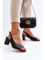 Eleganckie Sandały Na Słupku Z Ozdobą Czarne Trasea