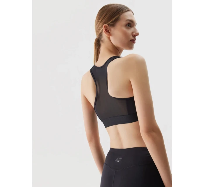 Dámska športová podprsenka s nízkou oporou z recyklovaných materiálov 4F - čierna Dámska športová podprsenka s nízkou oporou z recyklovaných materiálov 4F - čierna