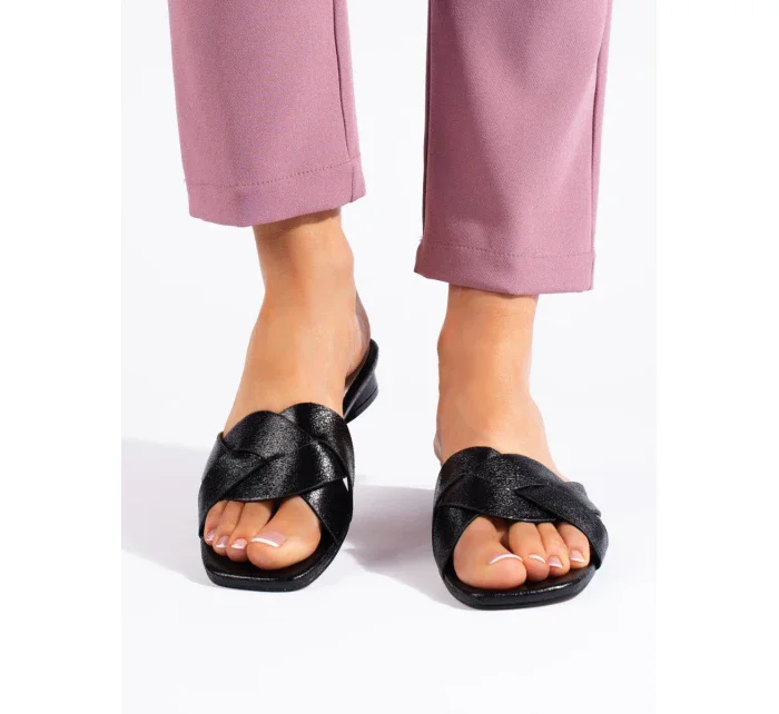 Luxusní černé nazouváky dámské bez podpatku Luxusní černé nazouváky dámské bez podpatku