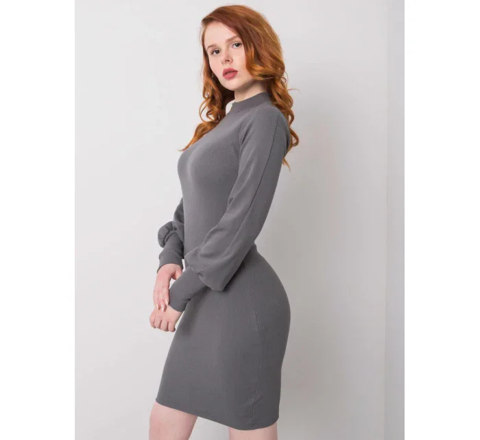 Šaty RV SK model 15003034 tmavě šedá - FPrice Šaty RV SK model 15003034 tmavě šedá - FPrice