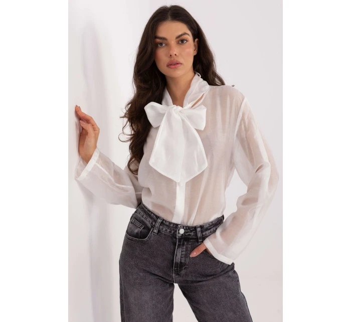 Košeľa s dlhým rukávom model 221887 Továrenská cena