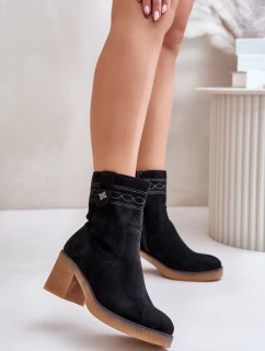 Zateplené dámské boty na podpatku černé model 21673989 - Boto