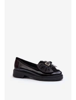 Dámské lakované mokasíny s mašlí model 21648033 černé - Laura Messi