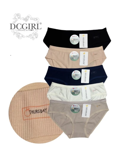 Figy model 21777206 A'12 SXL - DC Girl Figy model 21777206 A'12 SXL - DC Girl