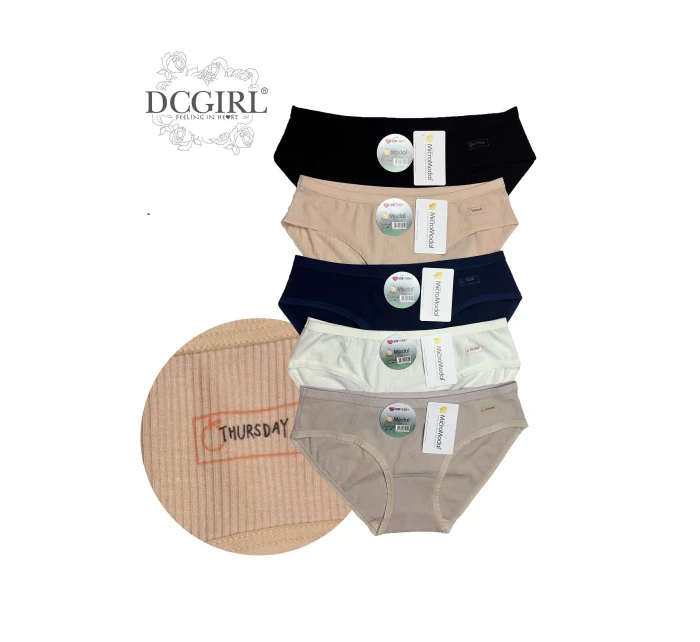 Figy model 21777206 A'12 SXL - DC Girl Figy model 21777206 A'12 SXL - DC Girl