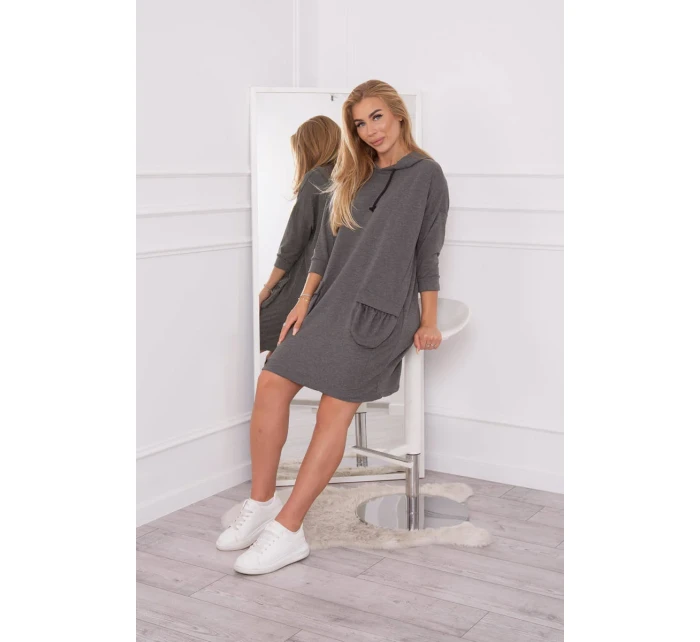 Šaty s kapucí v grafitové barvě