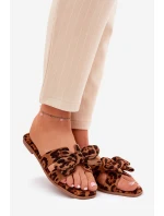 Ploché Dámské Pantofle S Mašlí Leopardí Hnědé model 21688557 - Boto Ploché Dámské Pantofle S Mašlí Leopardí Hnědé model 21688557 - Boto