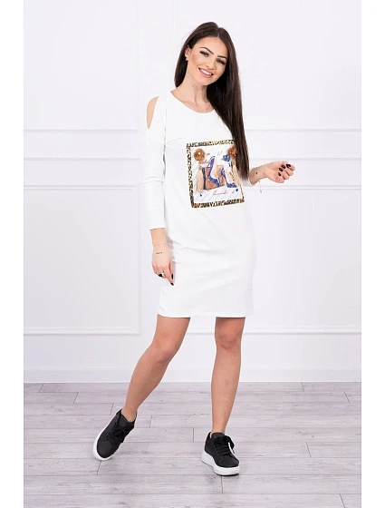Šaty s 3D grafikou a model 18744108 volánky v barvě ecru - K-Fashion