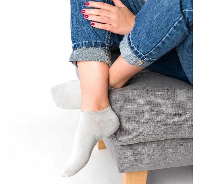 Dámske členkové ponožky Steven Invisible art.007