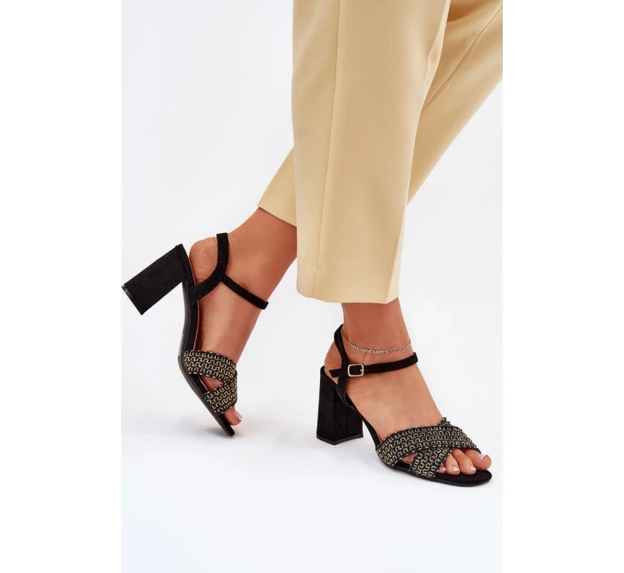 Sandále na podpätku model 214687 Vykročte štýlovo
