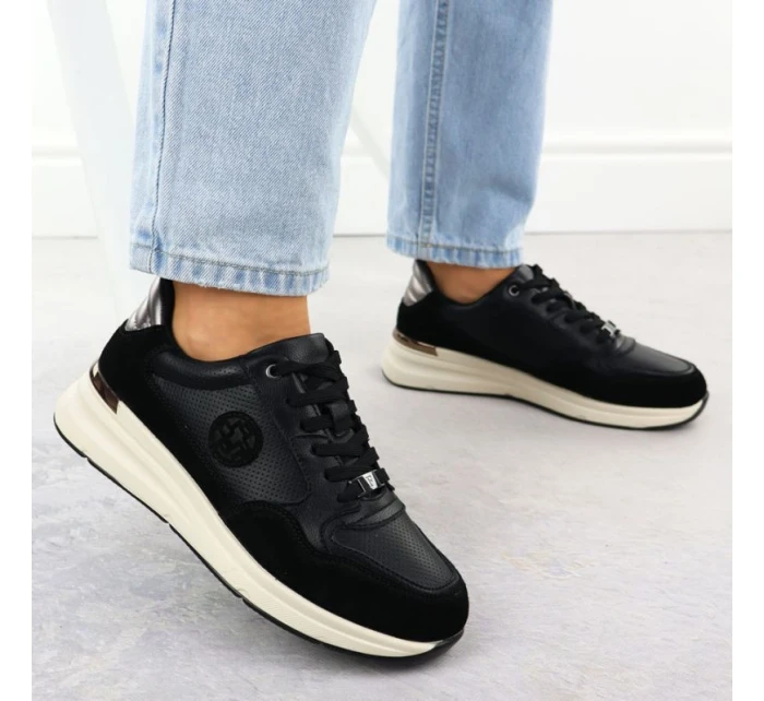 Dámske čierne kožené čižmy Filippo DP7106/25