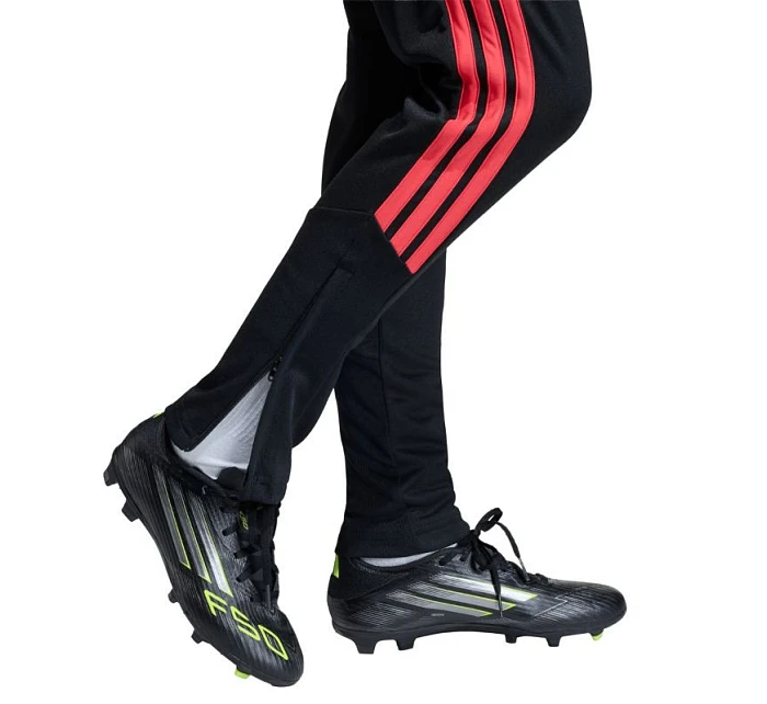Dětské kalhoty Tiro 26 League Slim černočervené model 21838160 - ADIDAS