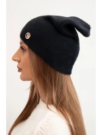 Dámska klasická čiapka z alpaky s ozdobným štítkom čierna
