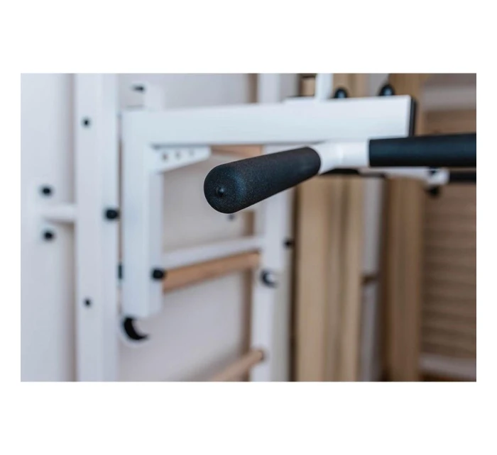 GYMNASTICKÝ REBRÍK S NASTAVITEĽNOU TYČOU A ZÁBRADLÍM BENCHK 732W