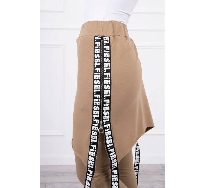 s nápisem camel model 18747061 - K-Fashion