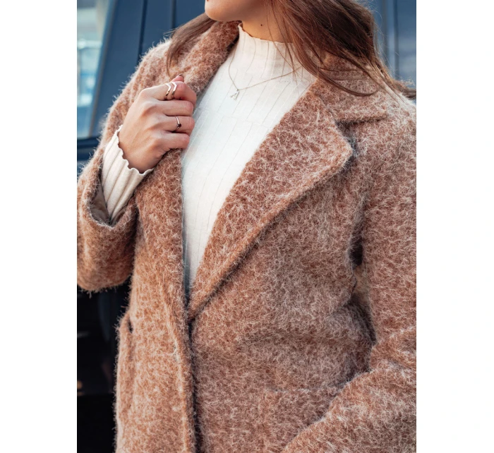 Dámský kabát z kůže dlouhý béžový Dstreet model 21981948 - FashionStreet Dámský kabát z kůže dlouhý béžový Dstreet model 21981948 - FashionStreet