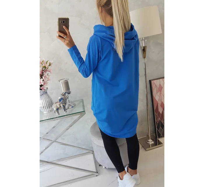 Mikina s kapucňou s dlhým chrbtom nevädza