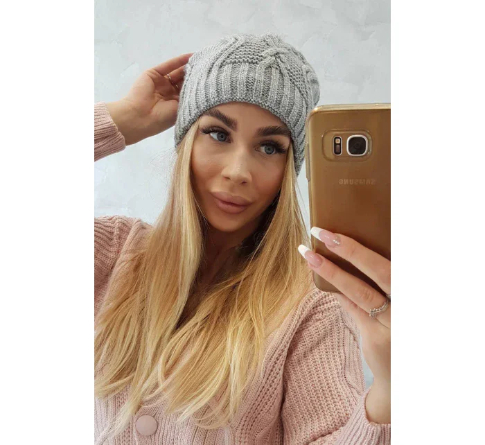 Fleecová čiapka Sylwia K244 svetlo šedá