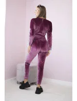 Velúrová súprava s nápisom Queen tmavo ružová Velúrová súprava s nápisom Queen tmavo ružová