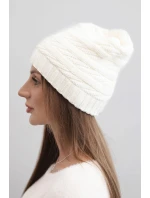 Dámska zimná čiapka s klasickým rebrovaním K439 ecru