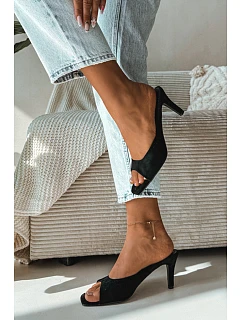 Žabky na podpätku model 226522 Krok vo veľkom štýle