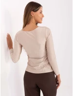 Bluzka IT BZ model 21314487 beżowy - FPrice Bluzka IT BZ model 21314487 beżowy - FPrice
