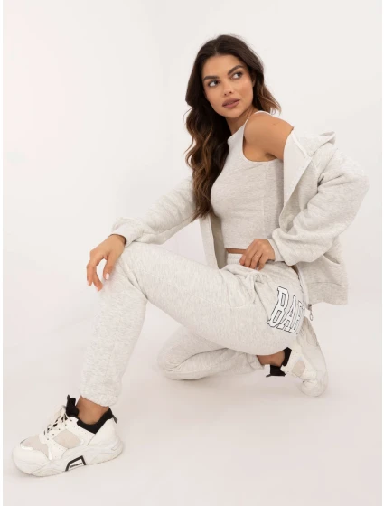 Sada EM KMPL model 20541091 světle šedá - FPrice Sada EM KMPL model 20541091 světle šedá - FPrice