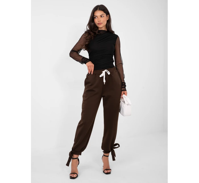 Spodnie IT SP model 21895949 ciemny brązowy - FPrice