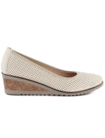 Dámské otevřené lodičky na platformě béžové barvy model 22015114 - VINCEZA