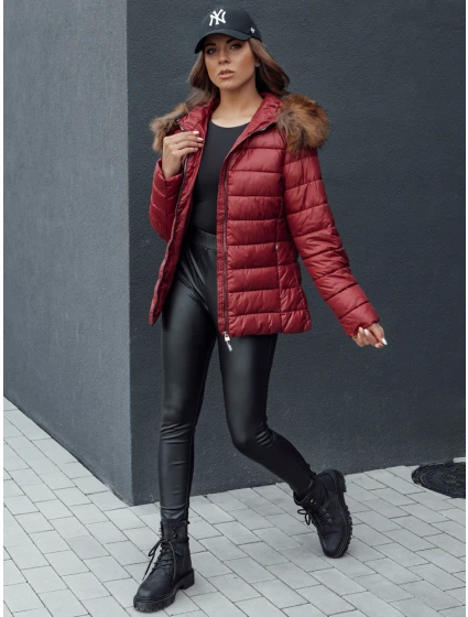 Dámska prešívaná zimná bunda s kapucňou ESTELLA bordová FashionStreet TY4530 Dámska prešívaná zimná bunda s kapucňou ESTELLA bordová FashionStreet TY4530