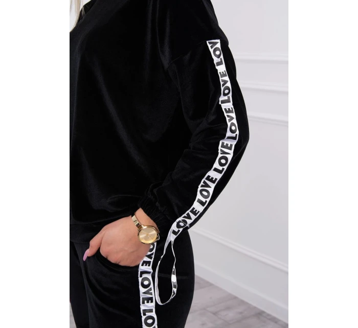 Láska velúrová súprava čierna