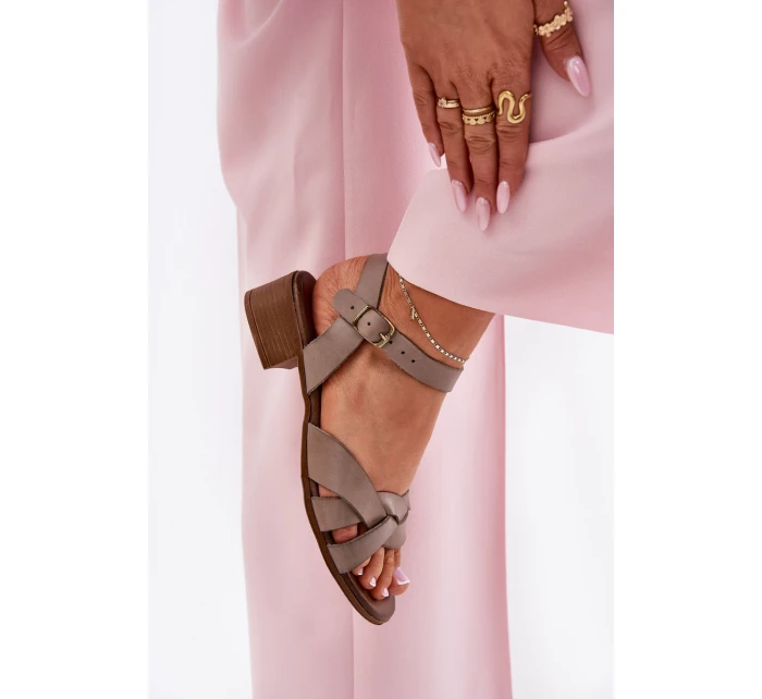 Skórzane Sandały Na Delikatnym Obcasie Zazoo 40372 Ciemnobeżowe