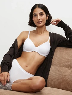 Triumph - Soft Sensation: vystužená podprsenka s kosticami pre maximálnu podporu Triumph