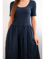 Dámske bavlnené midi šaty s krátkymi rukávmi a rozšíreným spodným dielom tmavomodré