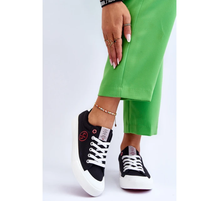 Dámské  Sneakers Černé model 21613009 - Cross Jeans