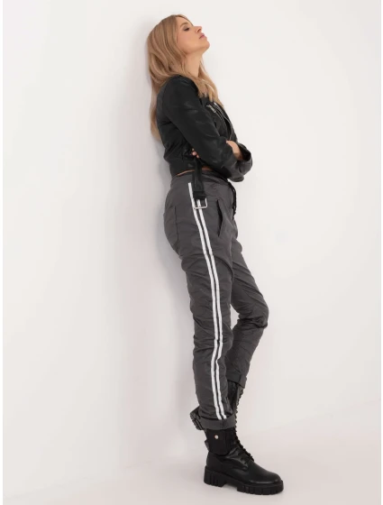 Spodnie DHJ SP model 20576477 grafitowy - FPrice Spodnie DHJ SP model 20576477 grafitowy - FPrice